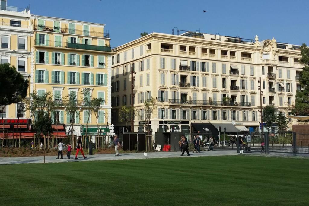 Spacious 3 Bedroom Flat Nice Center - Magnificent View-Parking Экстерьер фото
