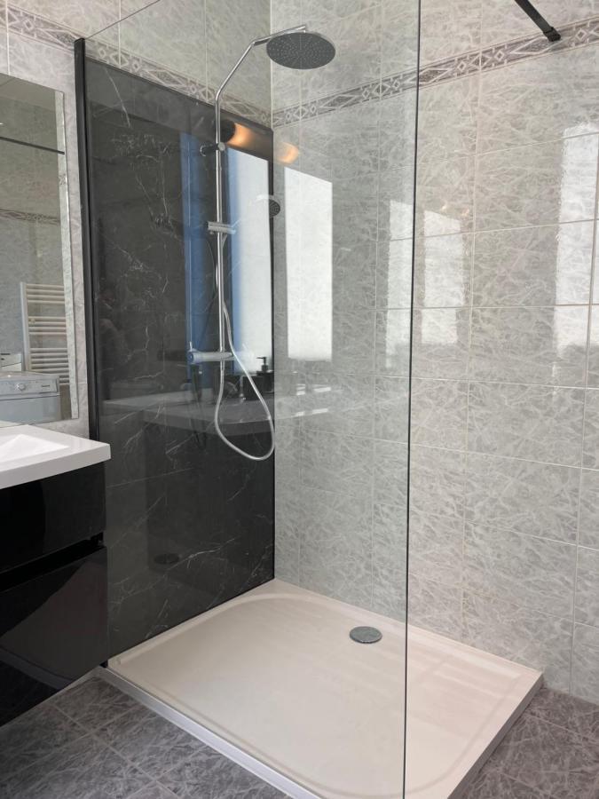 Spacious 3 Bedroom Flat Nice Center - Magnificent View-Parking Экстерьер фото